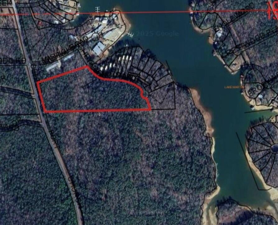 62 Cheyenne Lane. Dadeville, AL 36853