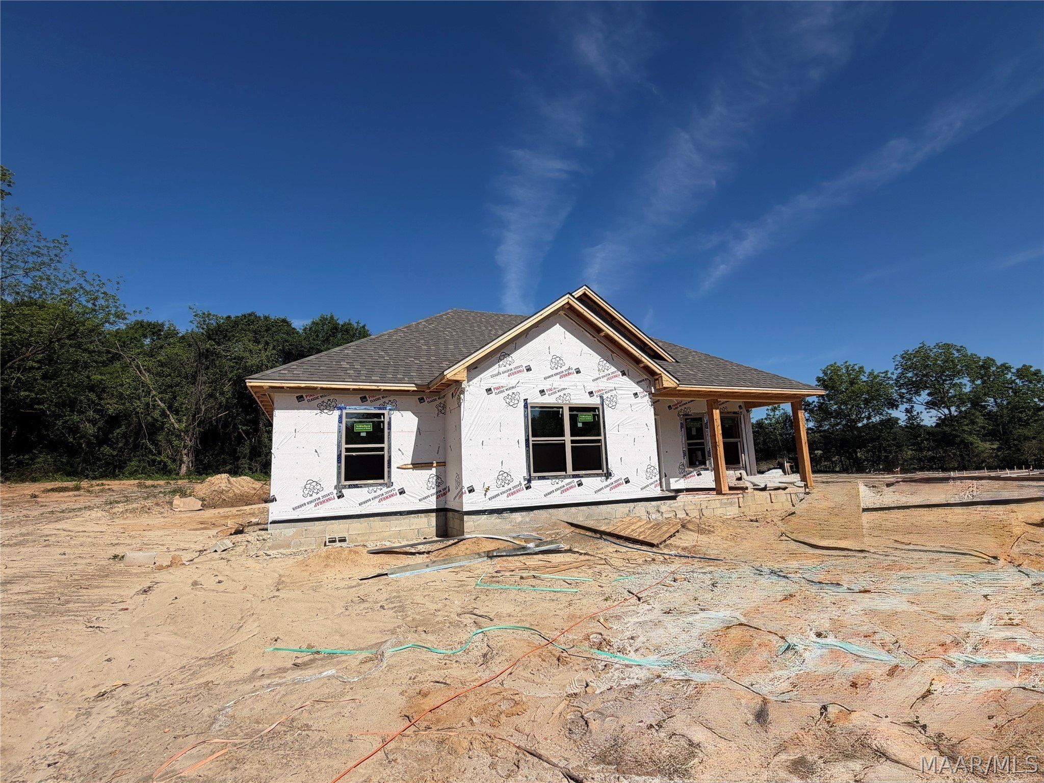1520 Claud Road. Eclectic, AL 36024