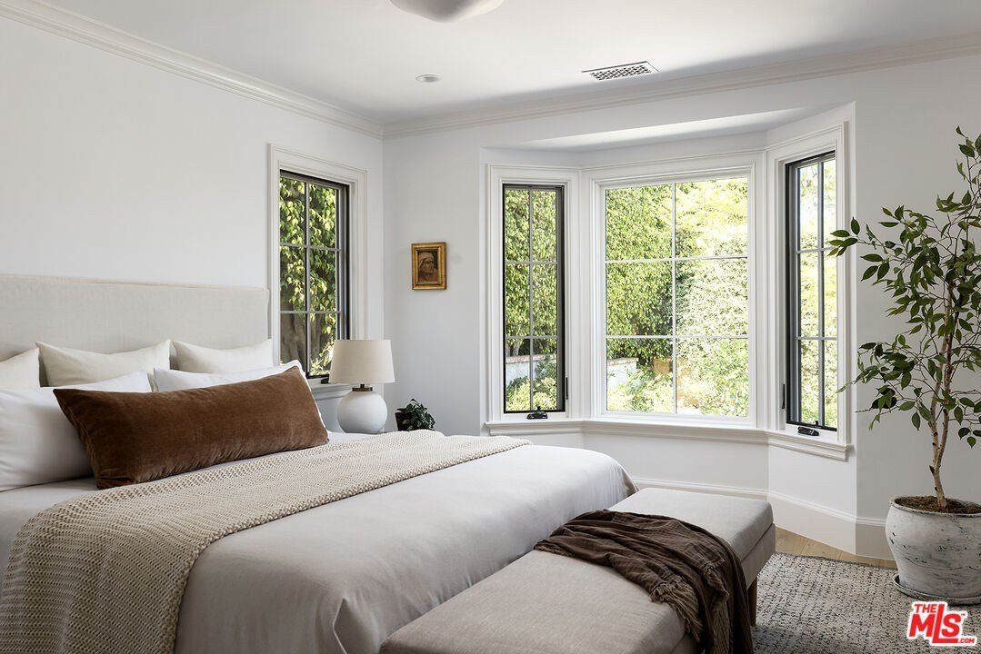 2515 Marguerita Ave. Santa Monica, CA 90402