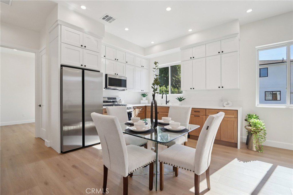 14929 Vose Street. Van Nuys, CA 91405