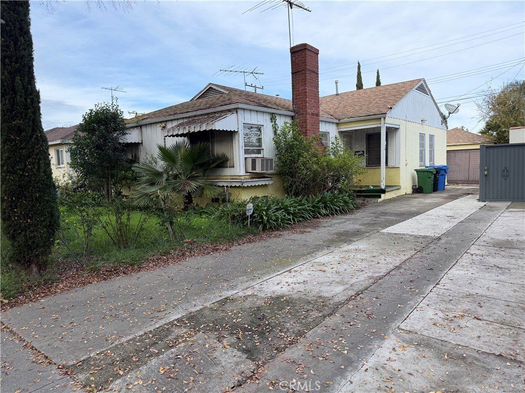 4354 Huntley Avenue. Culver City, CA 90230