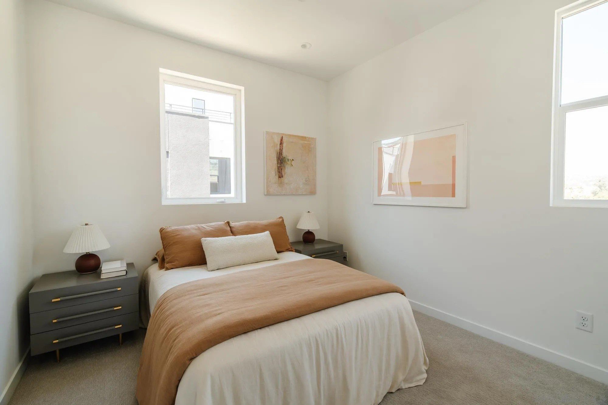 3862 N Emery Wy. Los Angeles, CA 90065