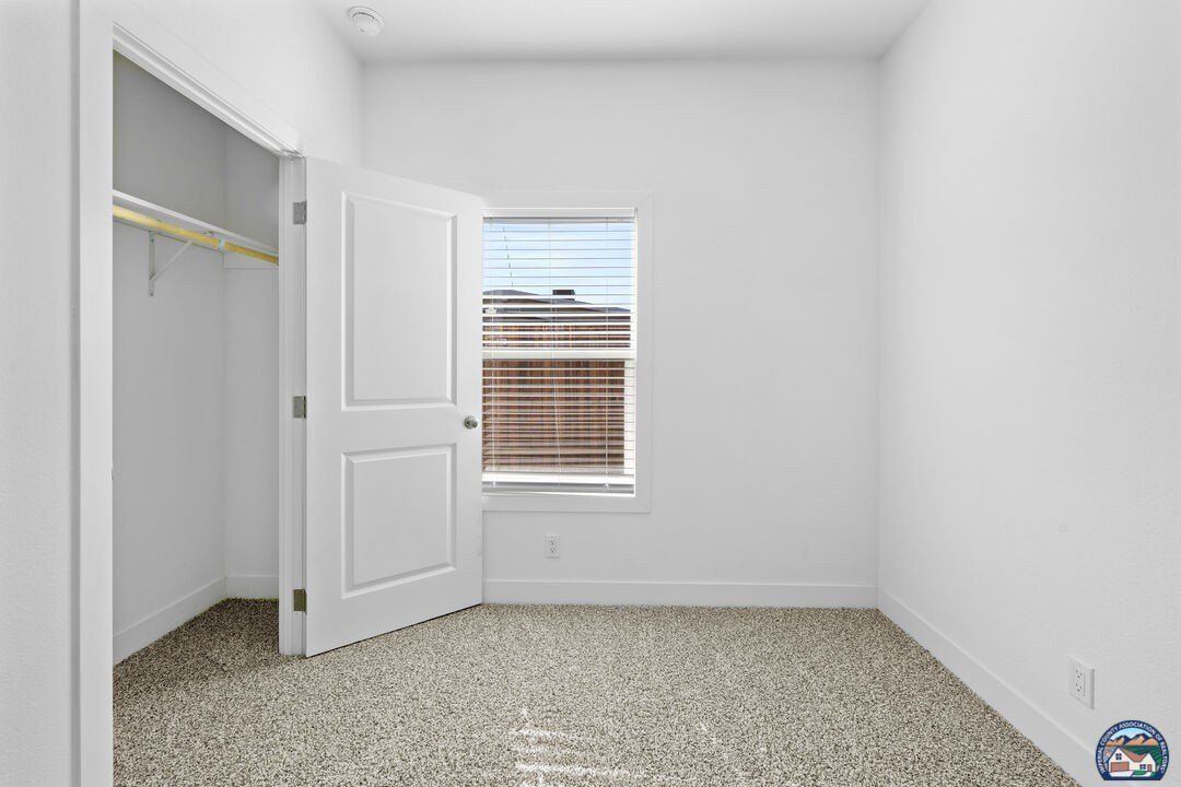 634 Seabolt. Brawley, CA 92227