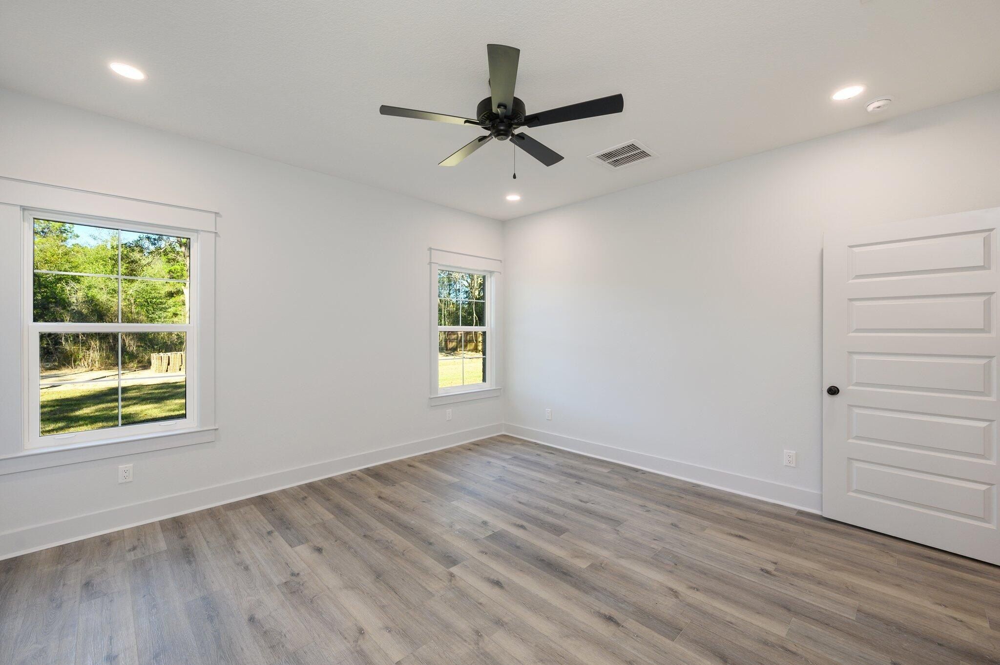 1524 Kais Street. Baker, FL 32531