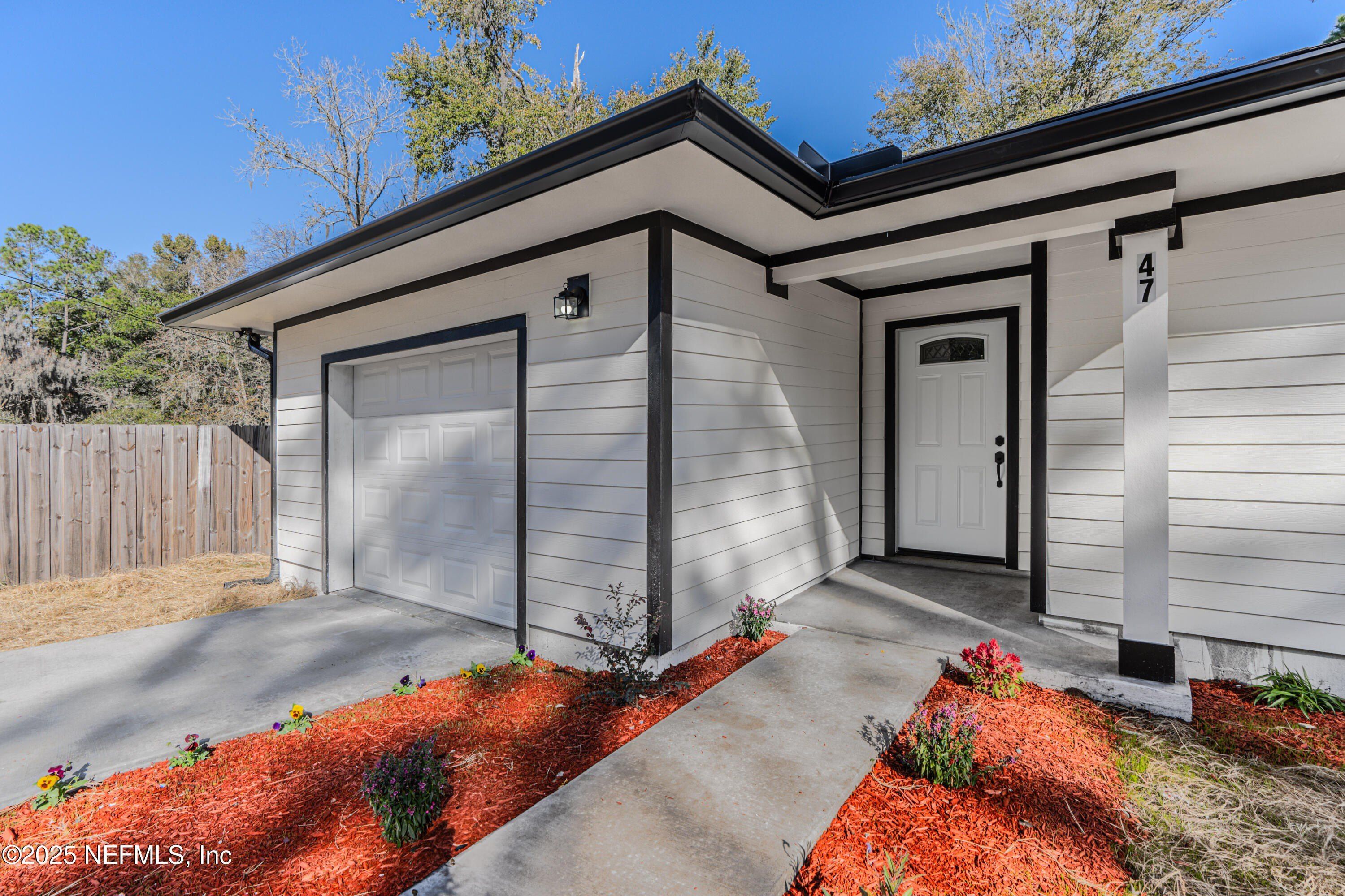 47 Hutchinson Road. Jacksonville, FL 32220