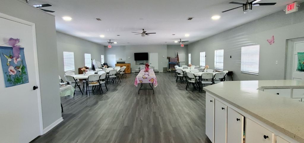 230 Sun Terrace. Tampa, FL 33613