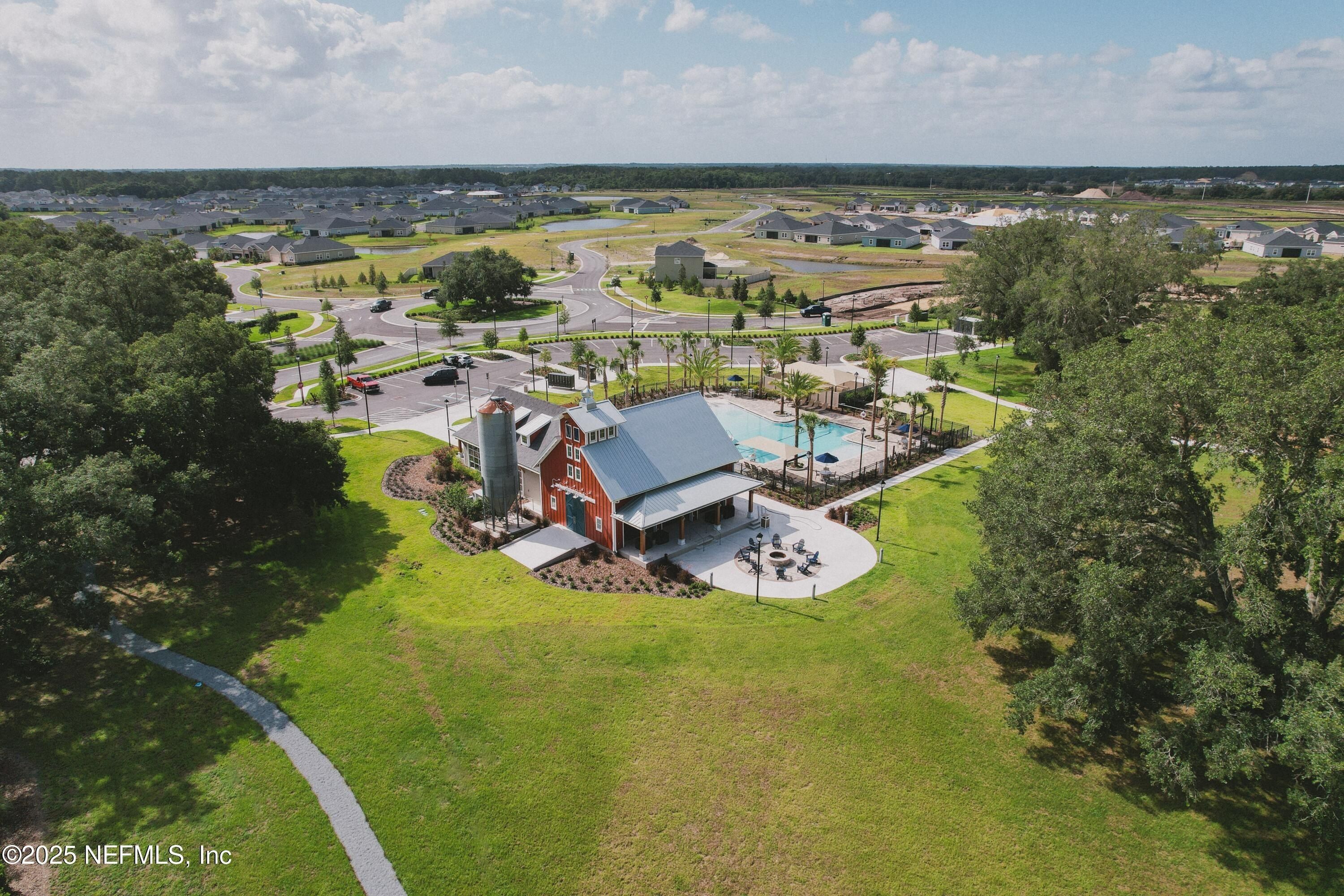 2684 Field Daisy Lane. Green Cove Springs, FL 32043