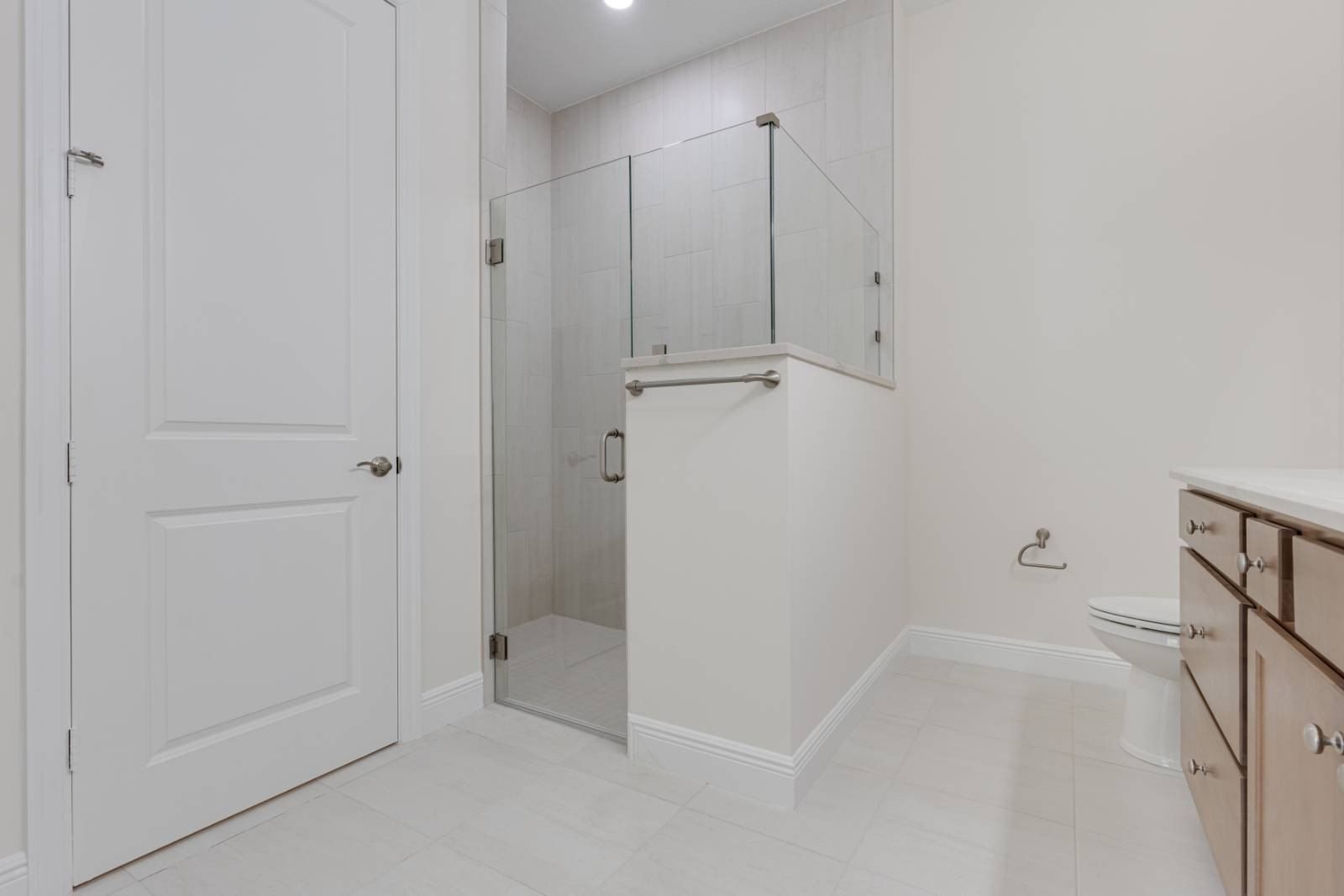 2005 Bridgepointe Circle. Vero Beach, FL 32967