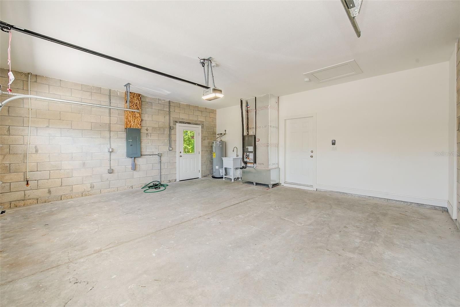 3151 69Th Avenue N. St Petersburg, FL 33702