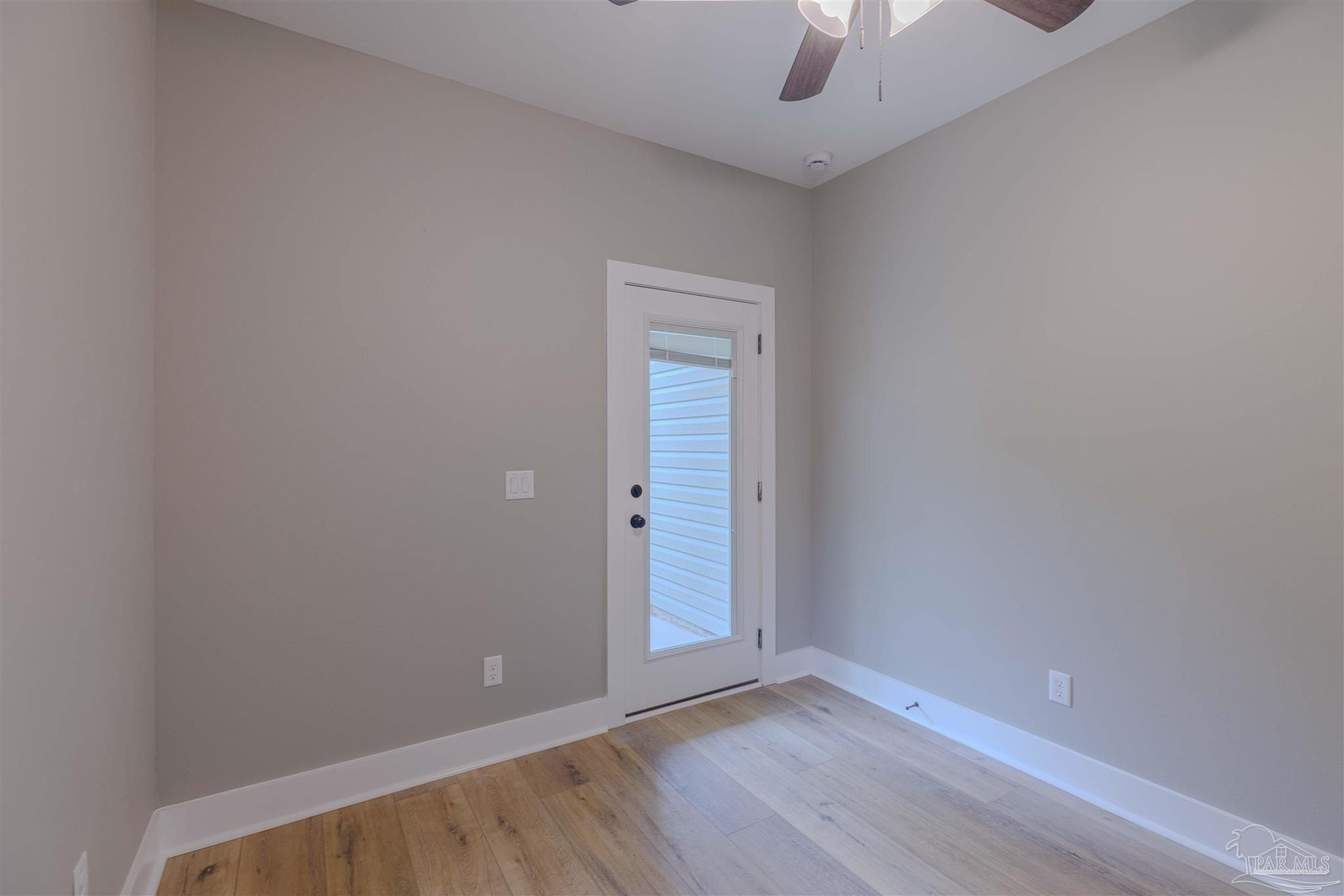 210 E Lakeview Ave. Pensacola, FL 32503