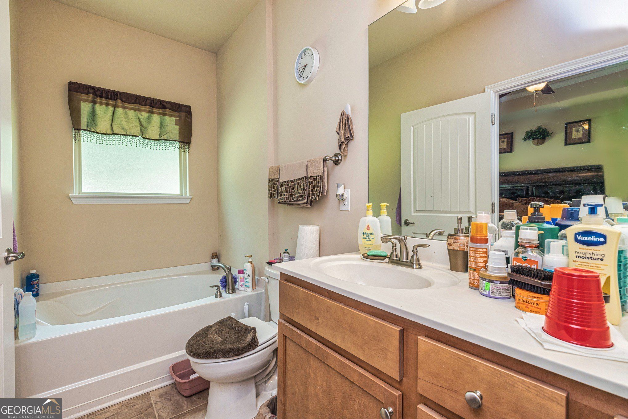 874 Crescent Lane. Griffin, GA 30224