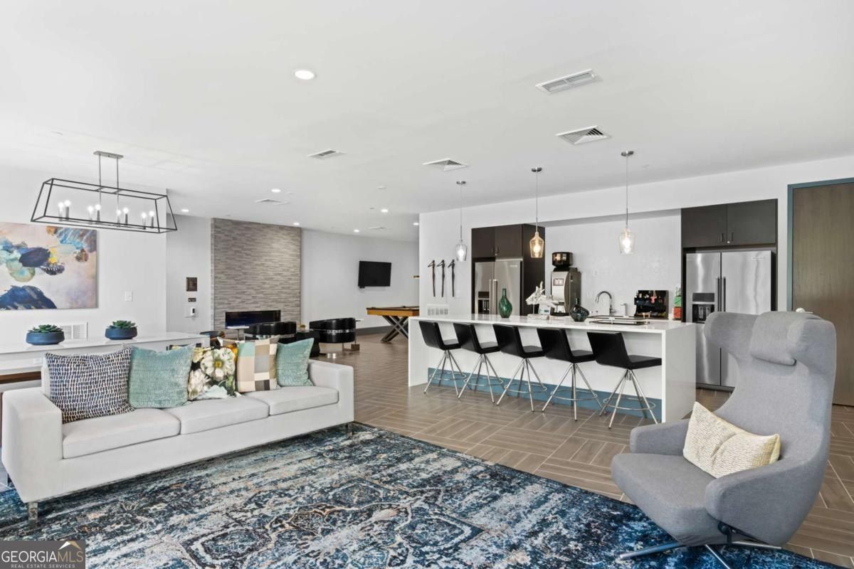 775 Juniper Street Ne. Atlanta, GA 30308