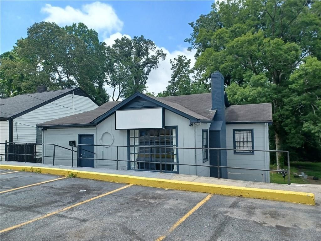 2232 Cascade Road Sw. Atlanta, GA 30311
