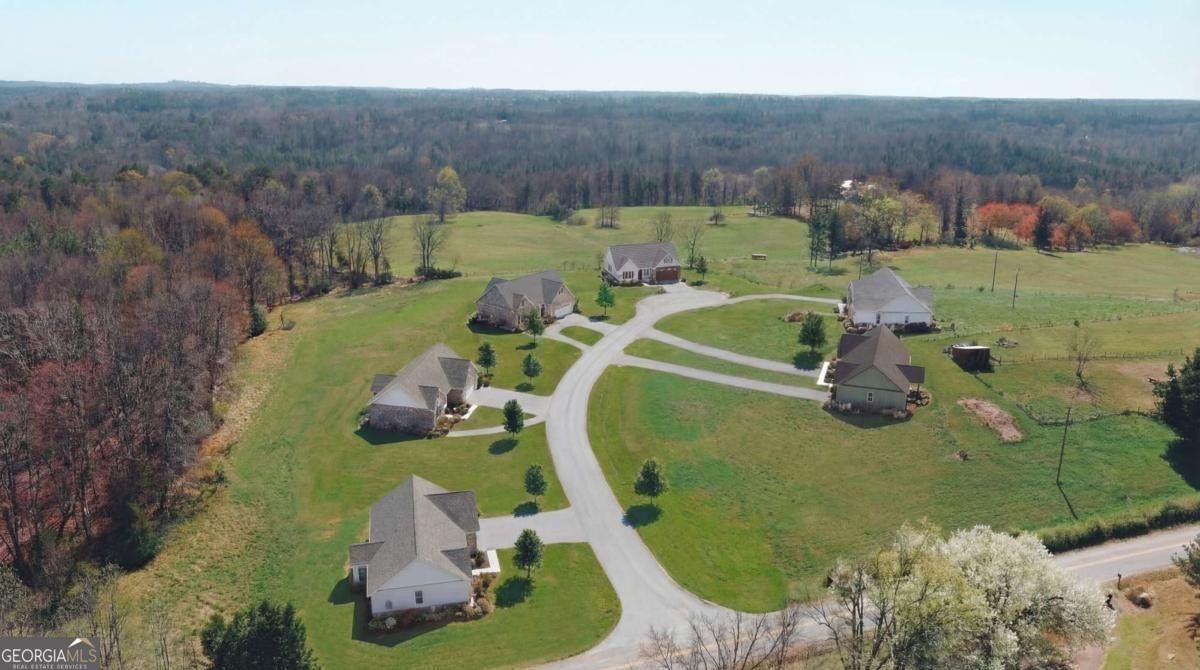 87 White Oak Court. Cleveland, GA 30528