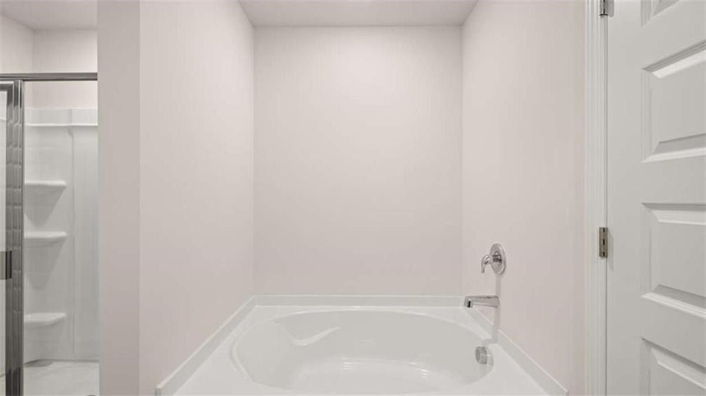 837 Trillium. Locust Grove, GA 30248