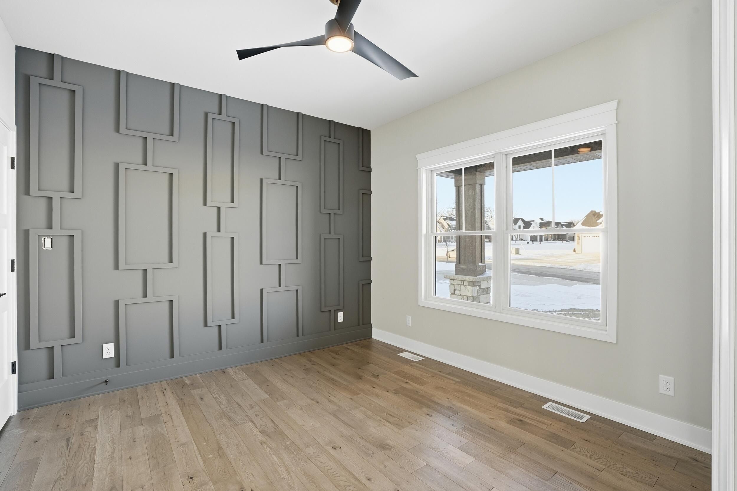 9673 Corydalis Avenue. Saint John, IN 46373