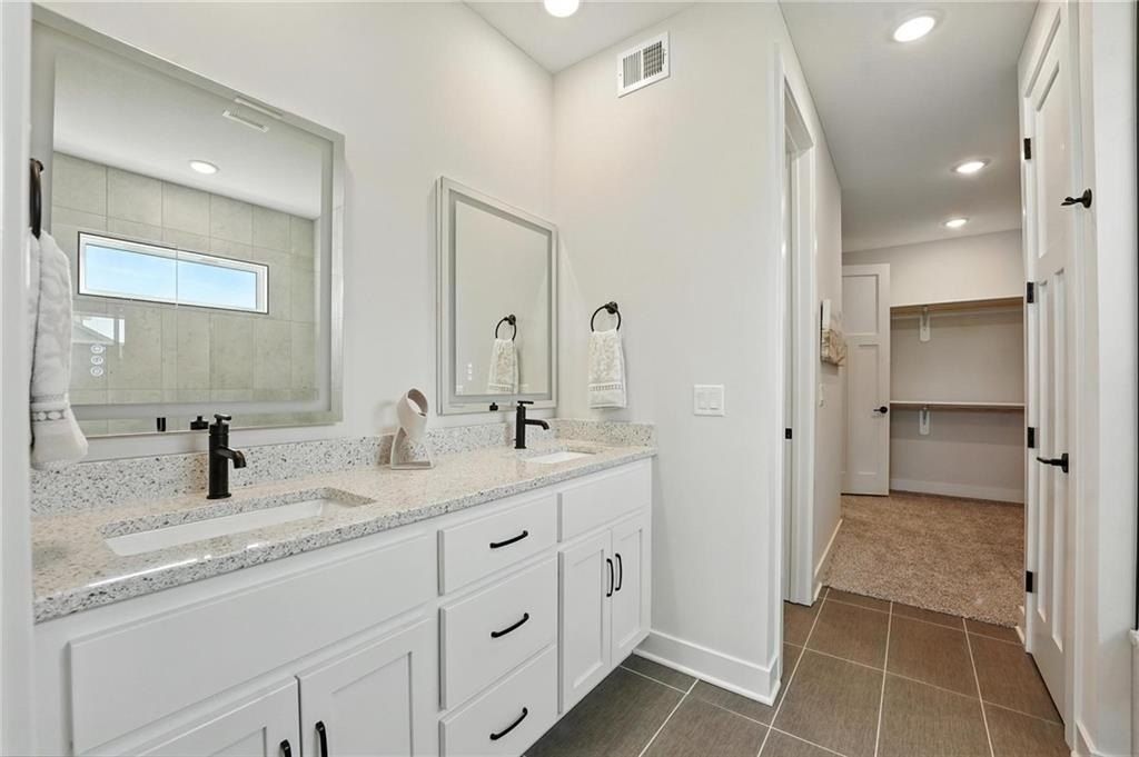 1413 N 163Rd Street. Basehor, KS 66007