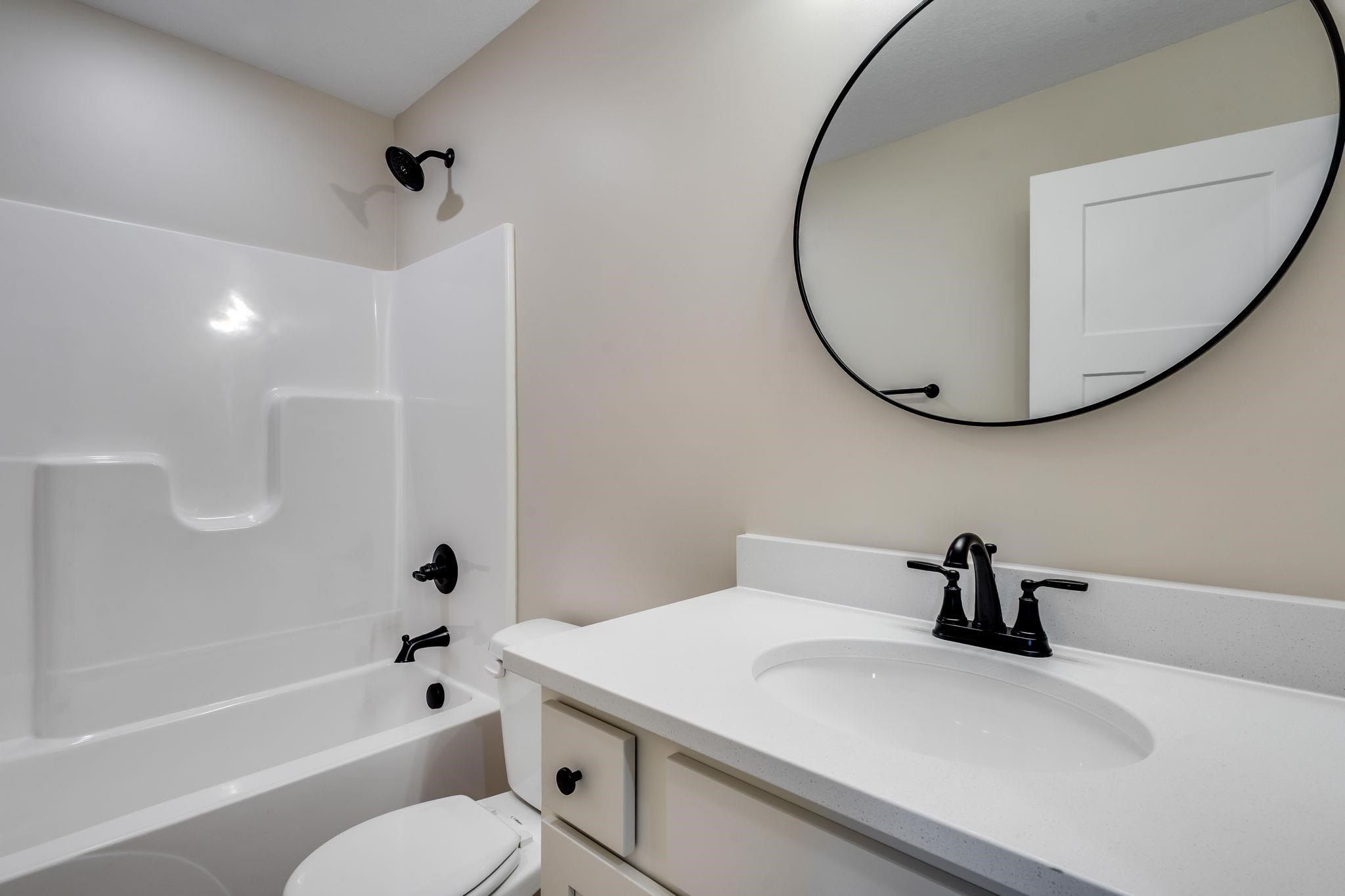 W Longleaf Circle. Wichita, KS 67205