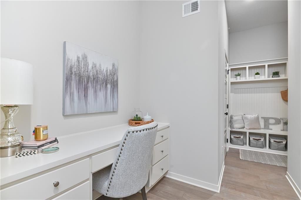 125 S Diane Drive. Olathe, KS 66061