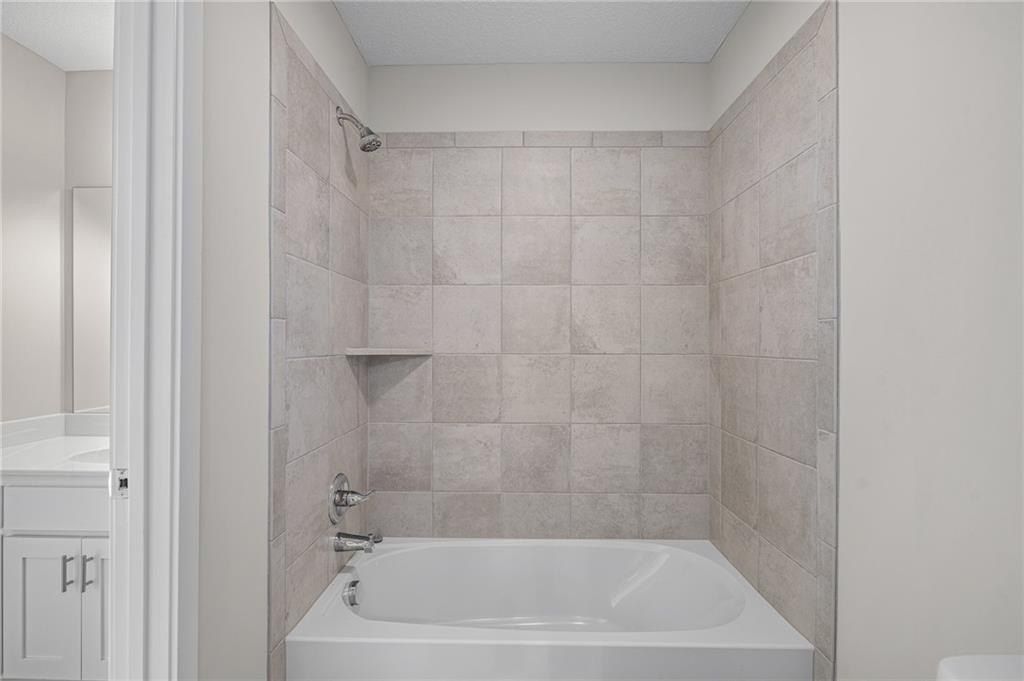 2695 W Park Street. Olathe, KS 66061