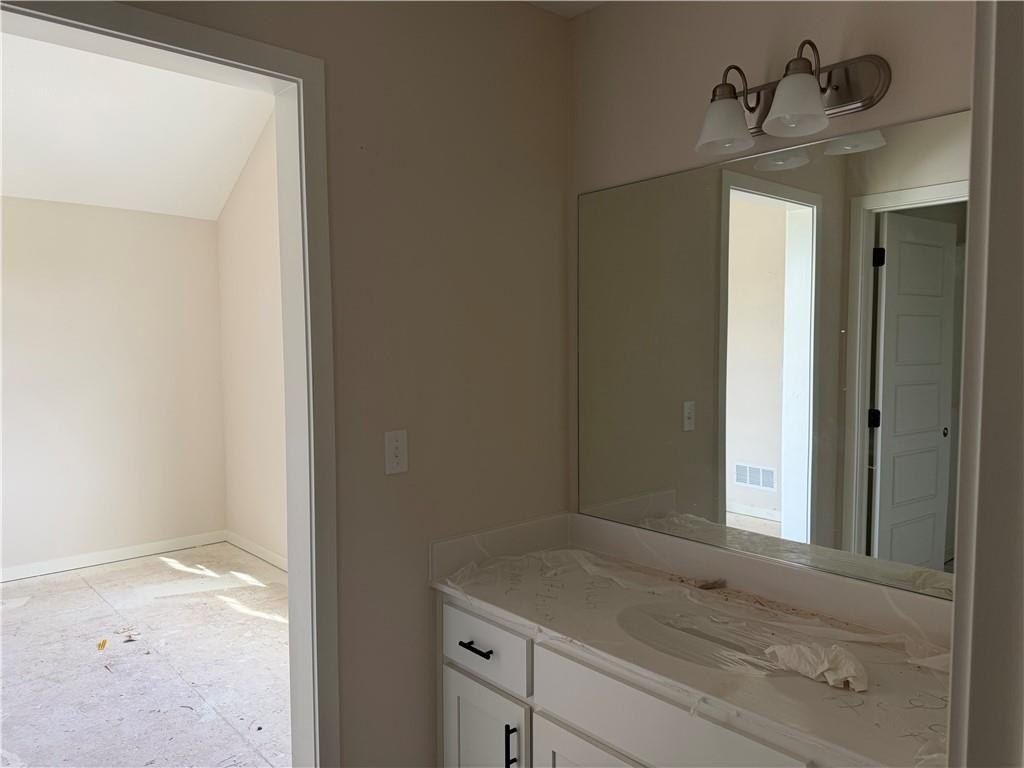 19878 W 114Th Place. Olathe, KS 66061