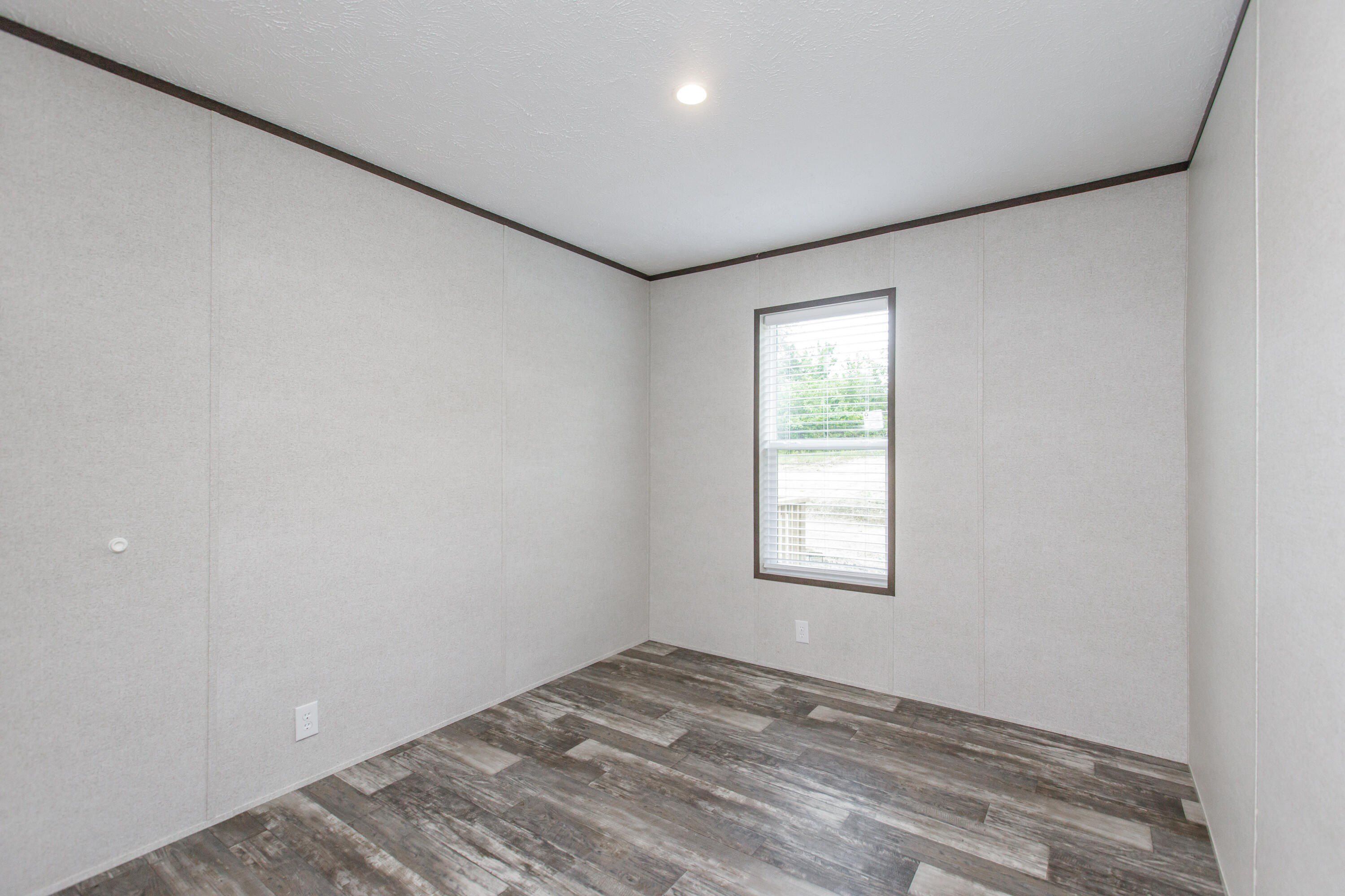 306 Parsons Lane. Harrodsburg, KY 40330