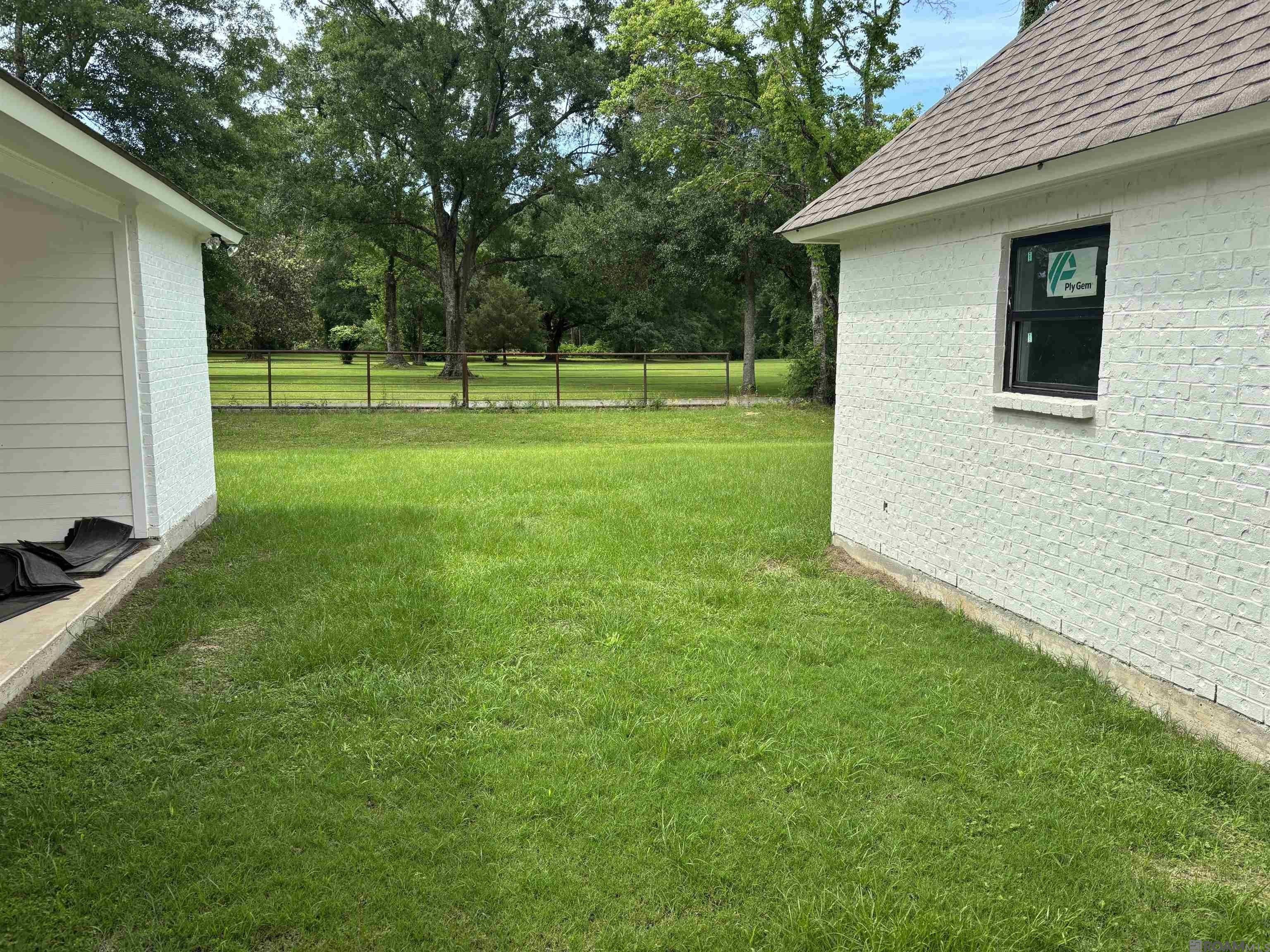 7270 Riverbank Dr. Denham Springs, LA 70706