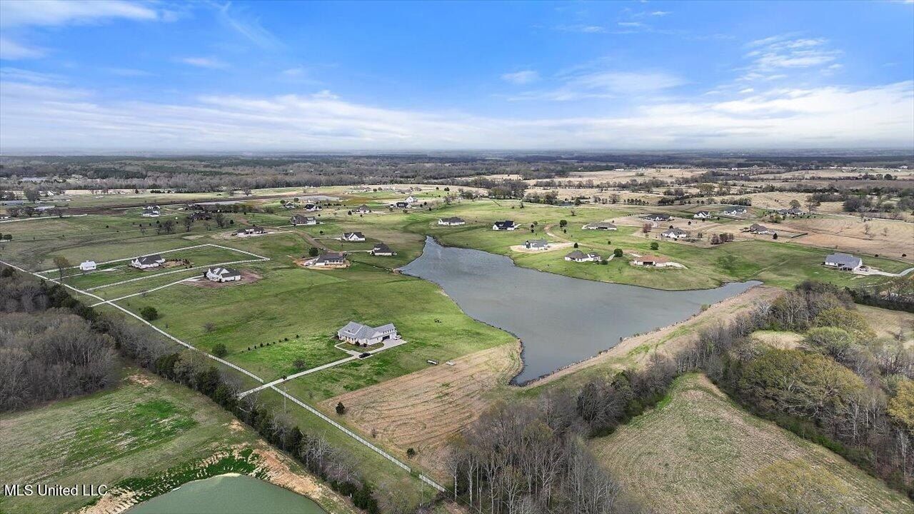 Cane Creek Road Lot. Flora, MS 39071
