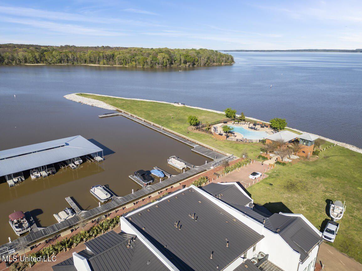 W Florida Boulevard Lot. Madison, MS 39110