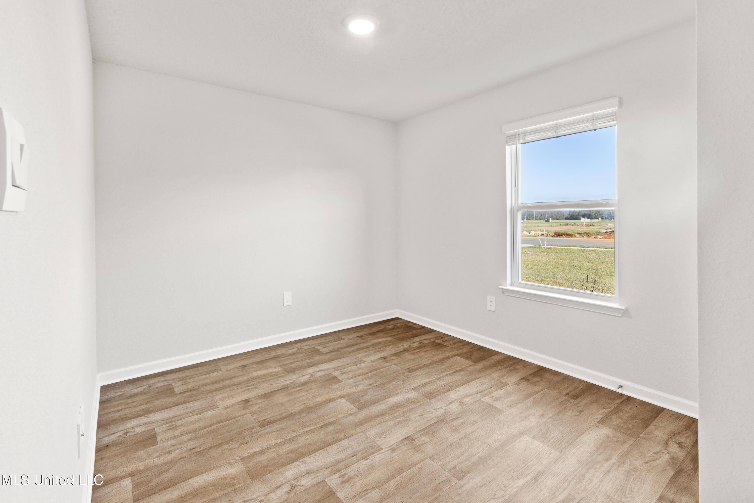 17493 Inman Knoll Drive. Gulfport, MS 39503