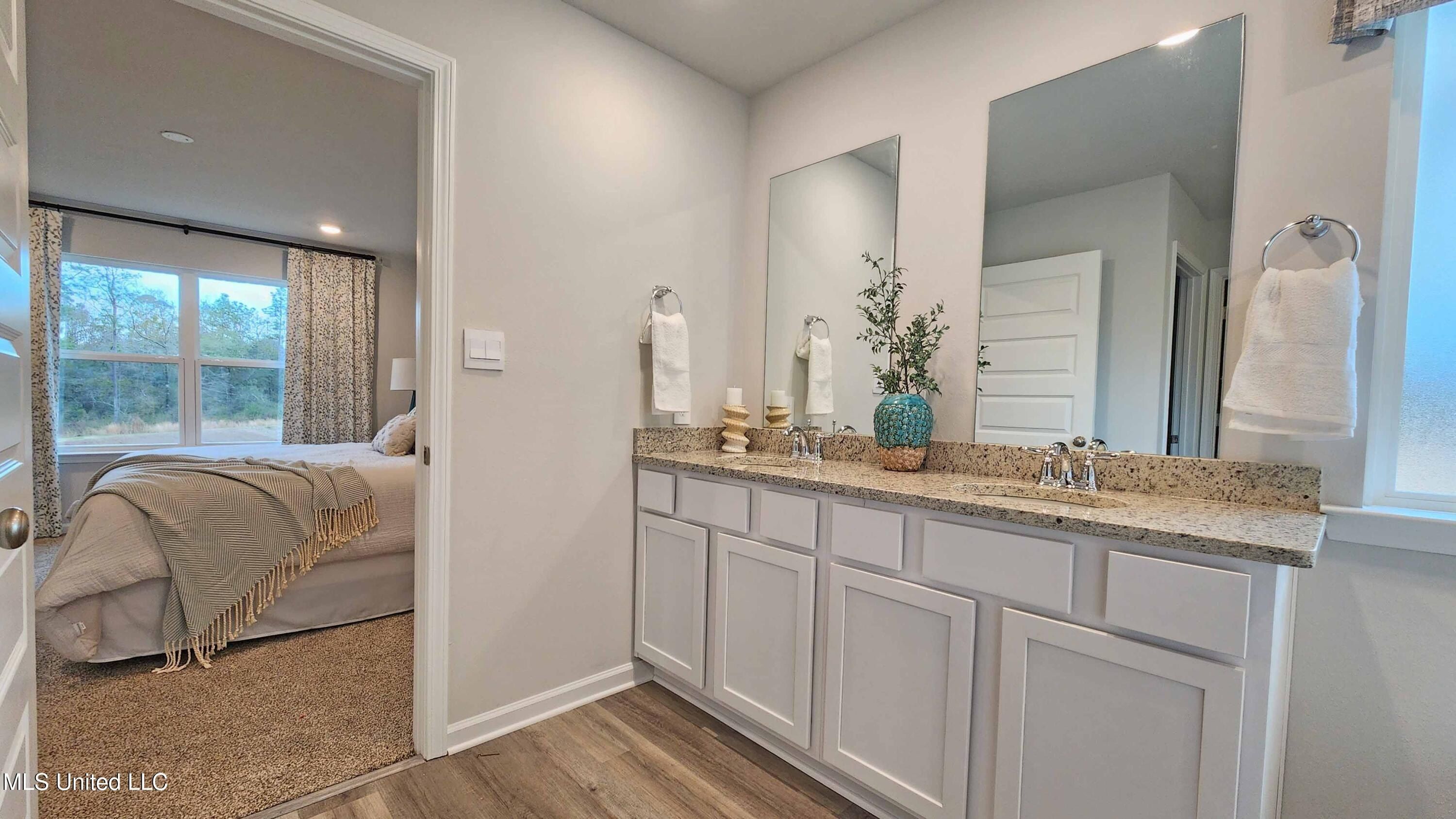 13445 Pond Ridge Way. Gulfport, MS 39503