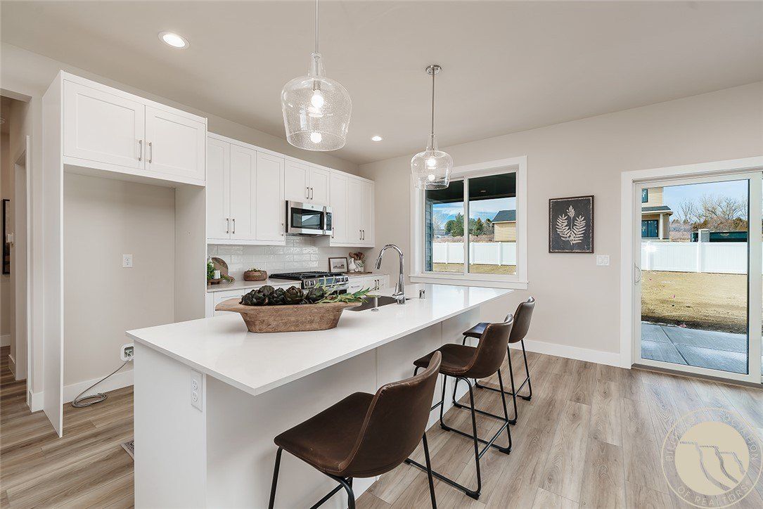 1982 Sandra Drive. Billings, MT 59105
