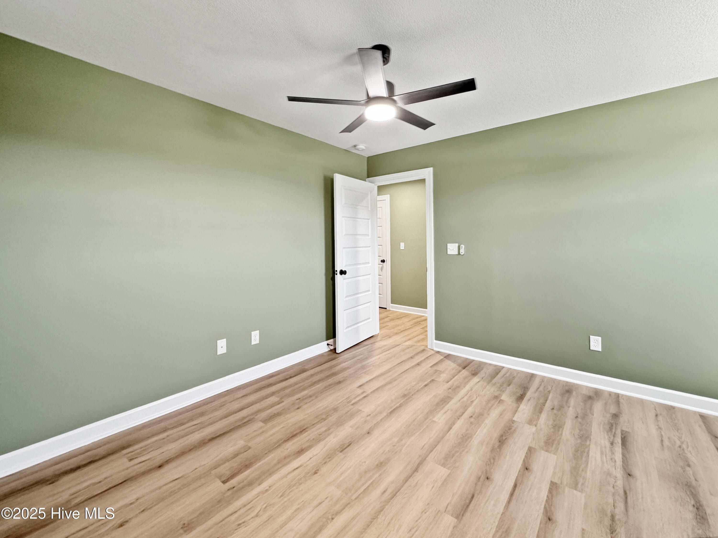 2111 Staysail Drive. Elizabeth City, NC 27909
