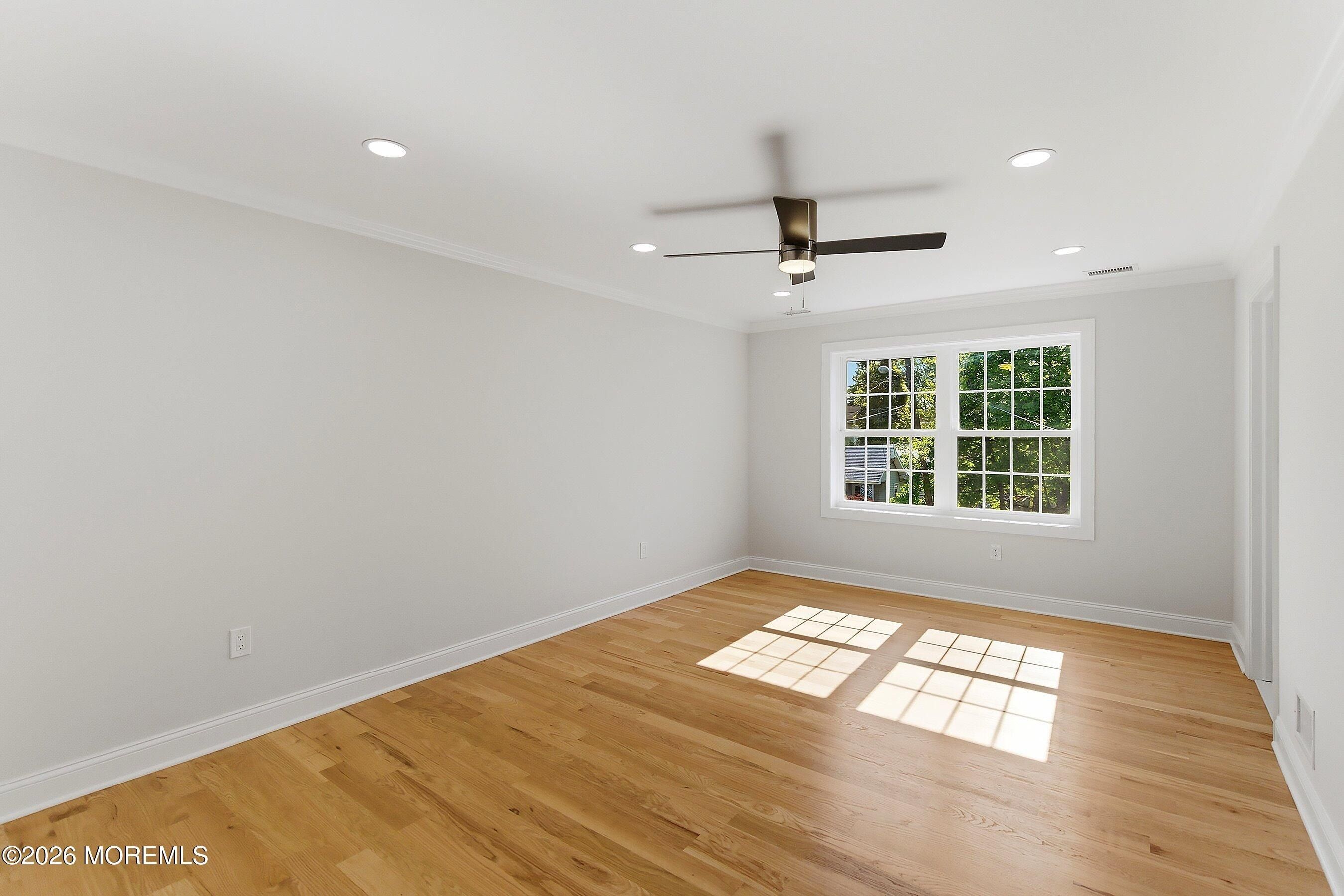 3 Lillian Street. Fords, NJ 08863