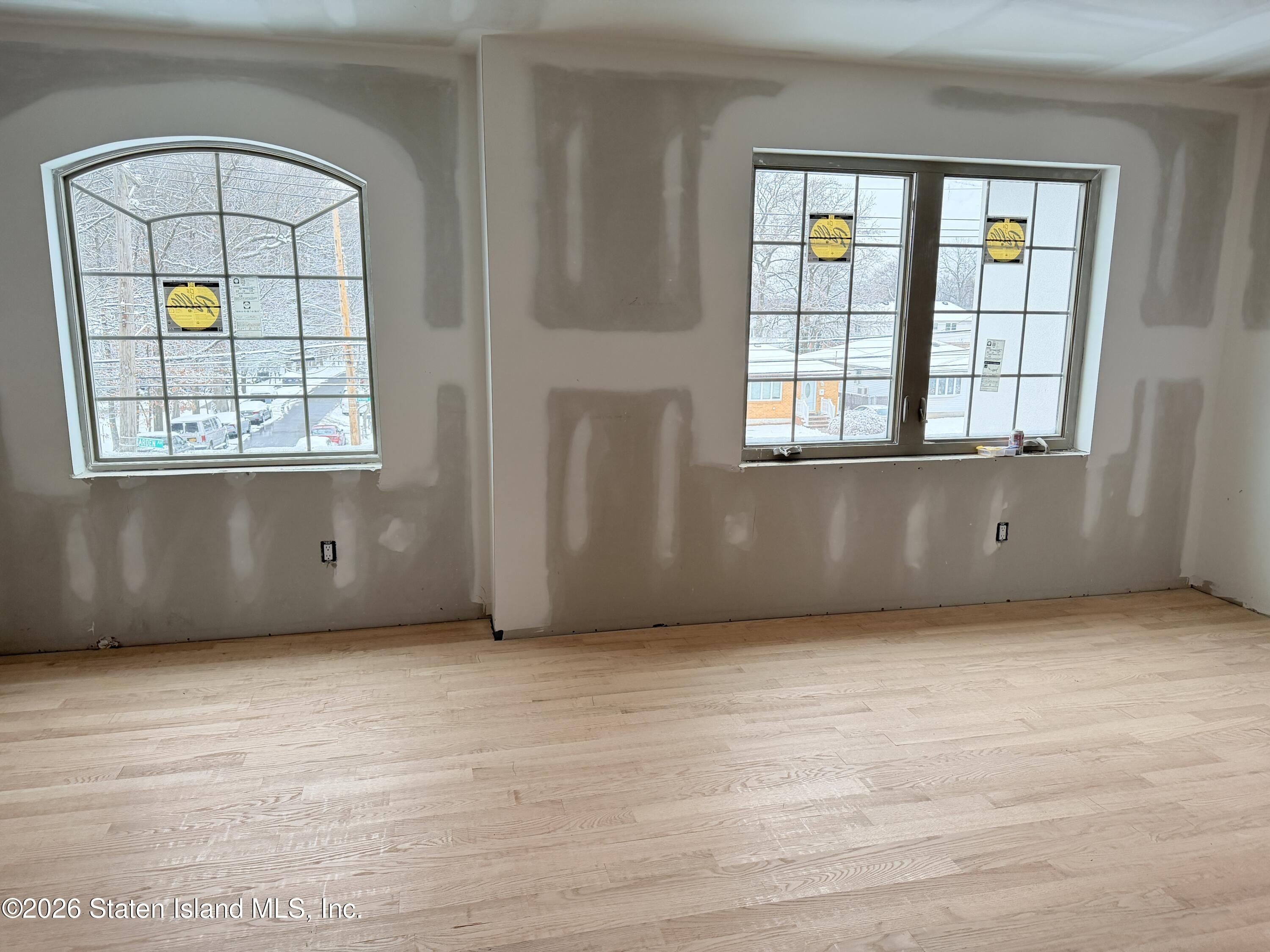 388 Arden Avenue. Staten Island, NY 10312