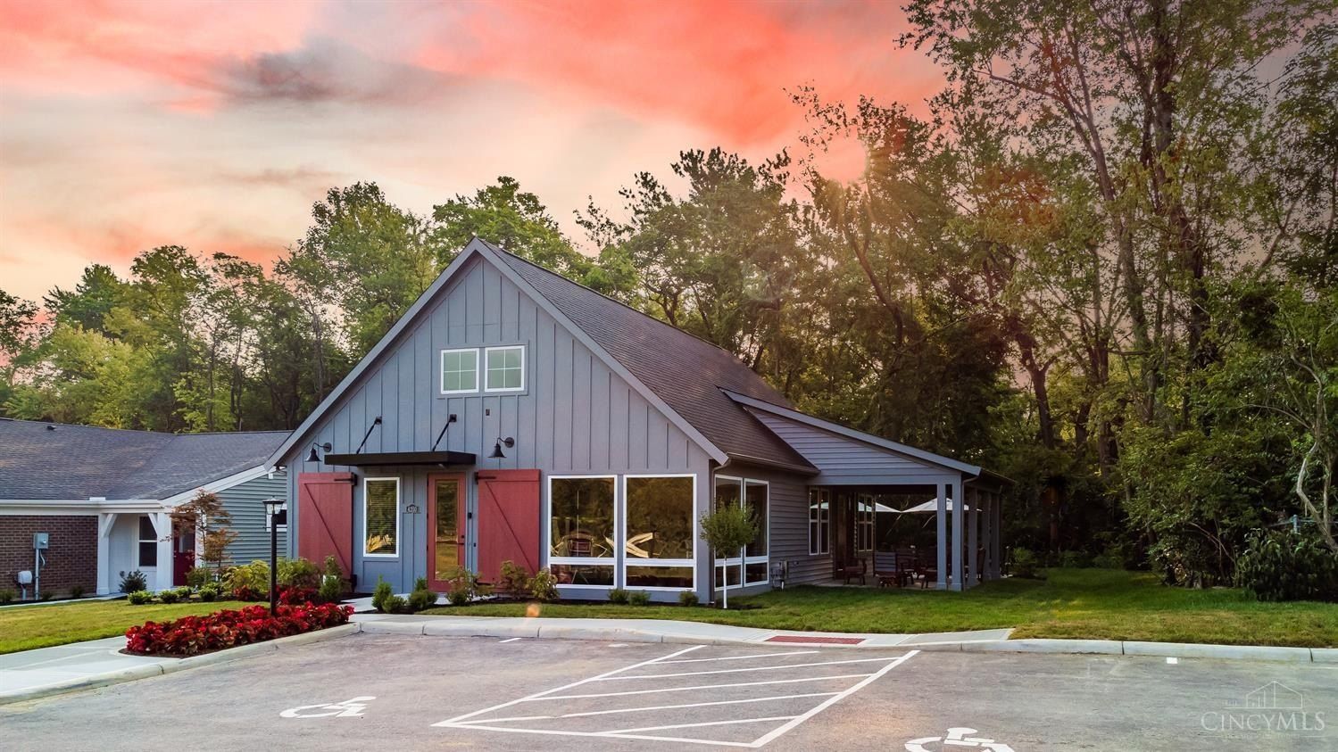 537 Tradition Ridge. Cincinnati, OH 45245