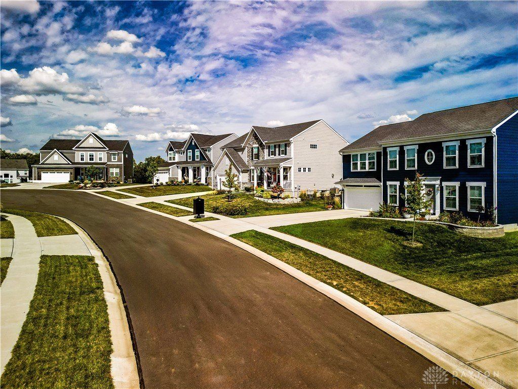425 Pilot Point. Vandalia, OH 45377