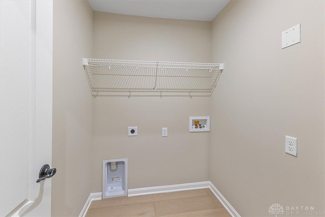 4208 N Golden Clove Bend. Dayton, OH 45459