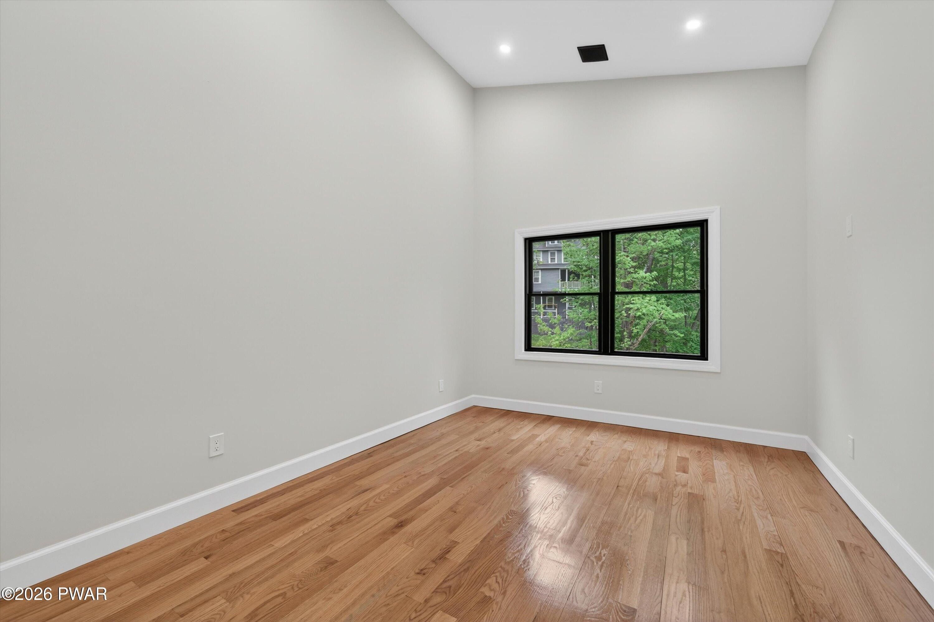 143 Sawkill Avenue. Milford, PA 18337