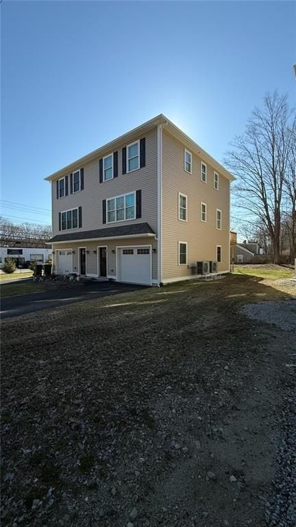 40 Farnum Pike. Smithfield, RI 02917