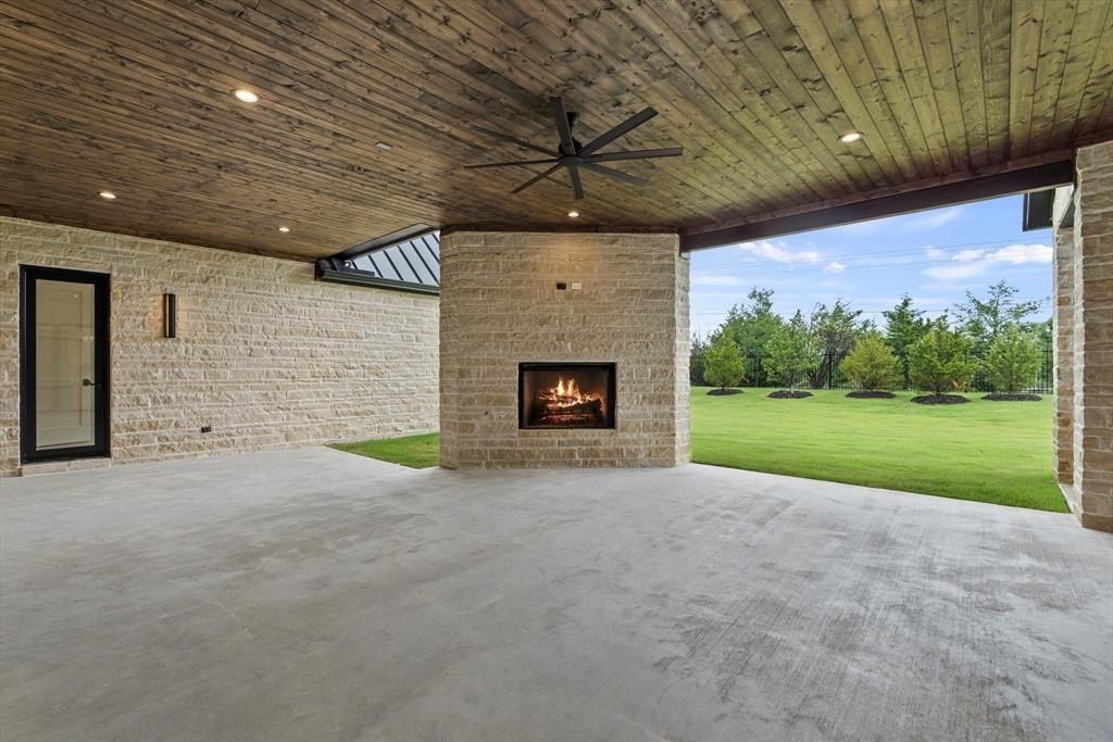 311 Longview Place. Heath, TX 75032