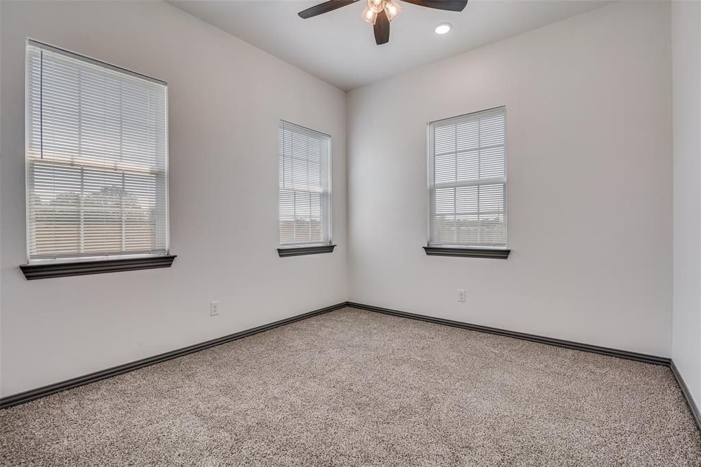 701 Lakeland Drive. West Tawakoni, TX 75474