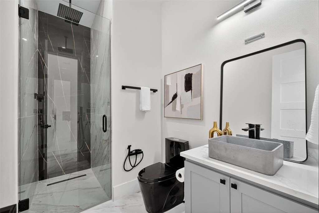 3408 Umyousef Court. Irving, TX 75038