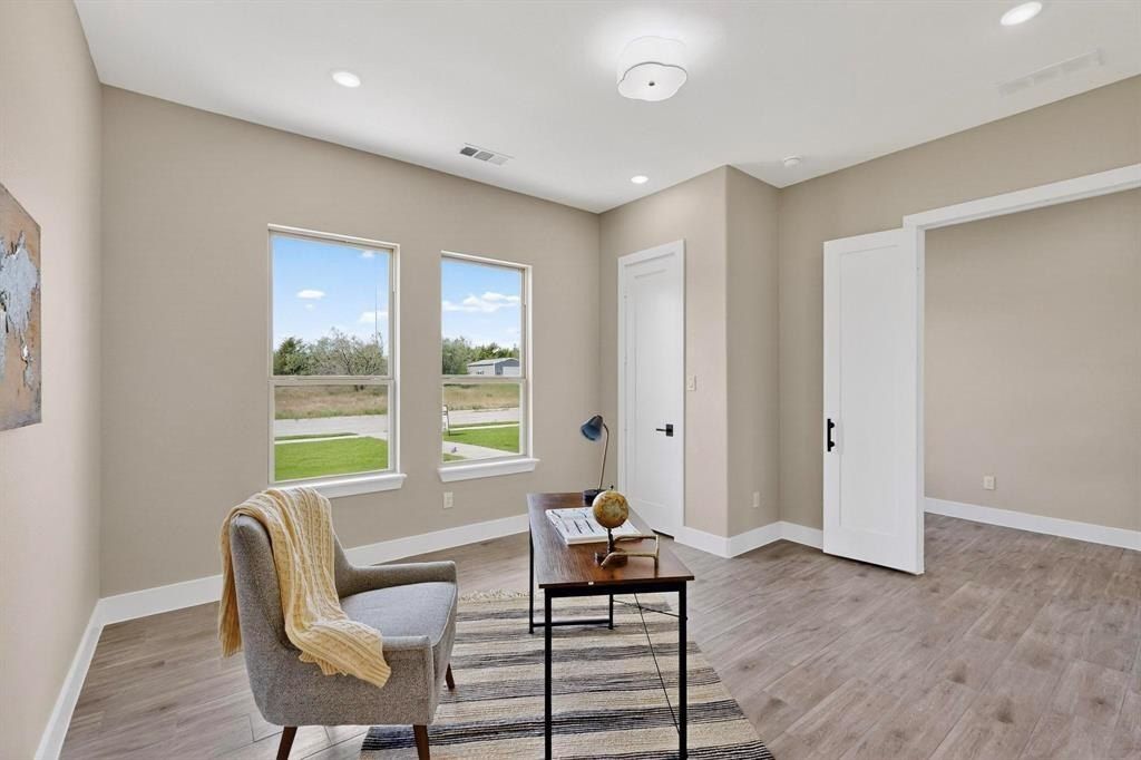 3535 Evergreen Lane. Caddo Mills, TX 75135