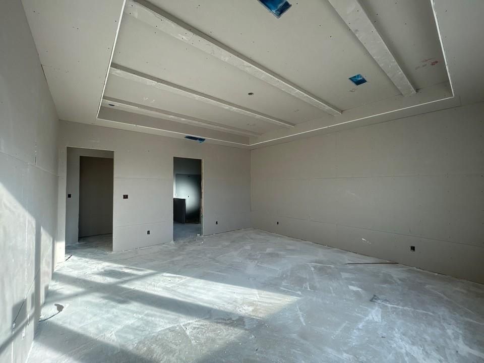 812 Valley Ridge Road. Van Alstyne, TX 75495