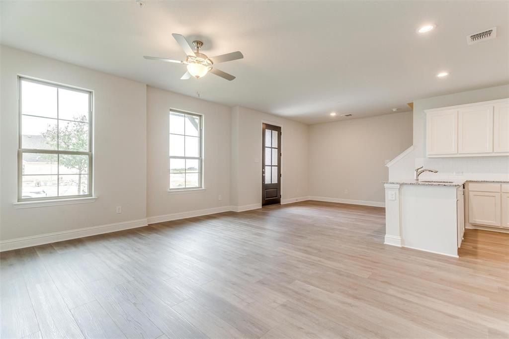 1529 Homeplace Circle. Mansfield, TX 76063