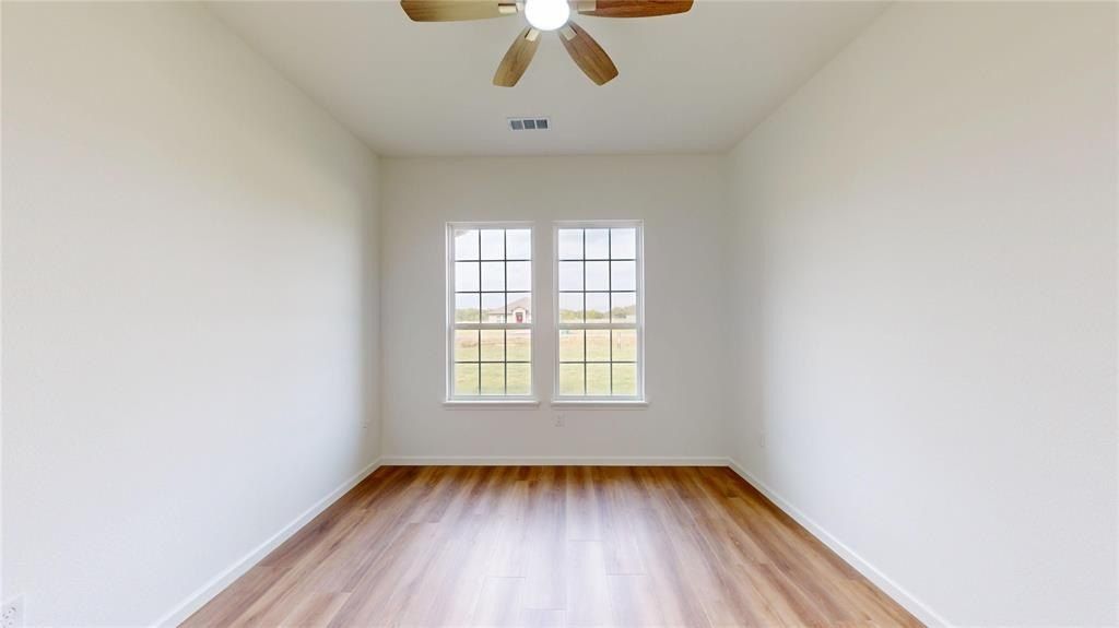 205 Private Road. Point, TX 75472