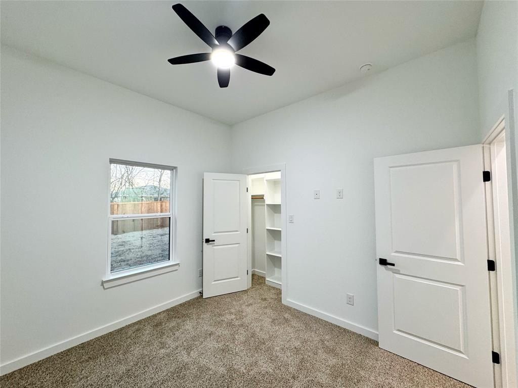 1609 Gibbons Street. Greenville, TX 75401