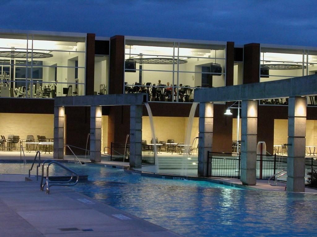4070 Oak Circle. Addison, TX 75001