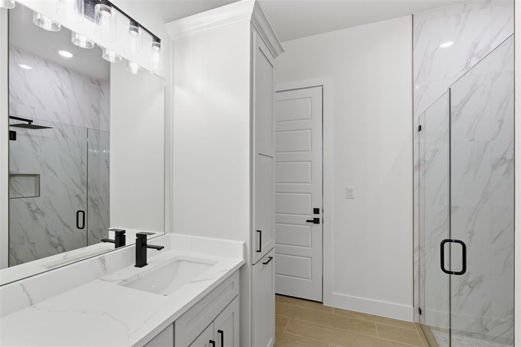 5833 Grey Wolf Court. Fort Worth, TX 76140